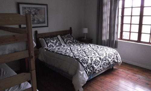 Homebase Melville Backpackers Johannesburg Exterior photo